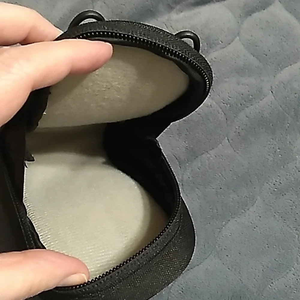 Camera case - Picture 5 of 6